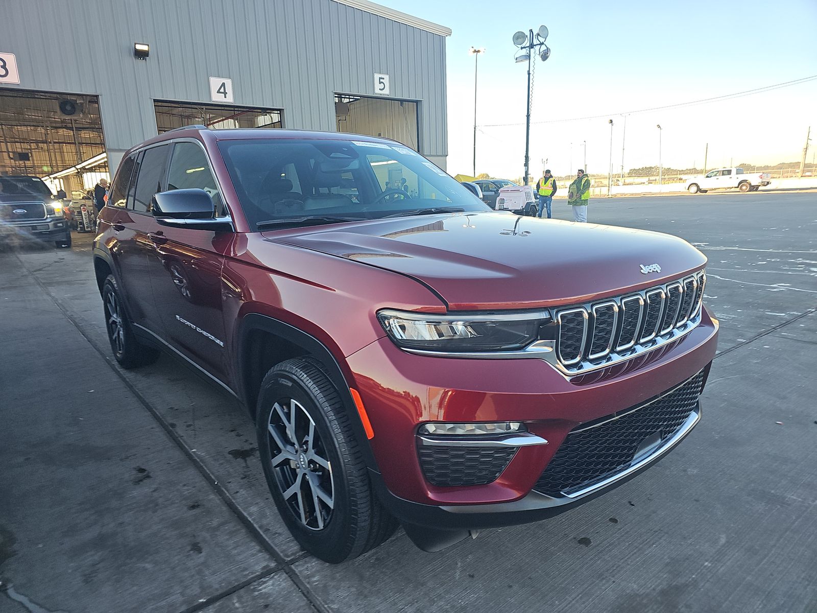 2024 Jeep Grand Cherokee Limited AWD