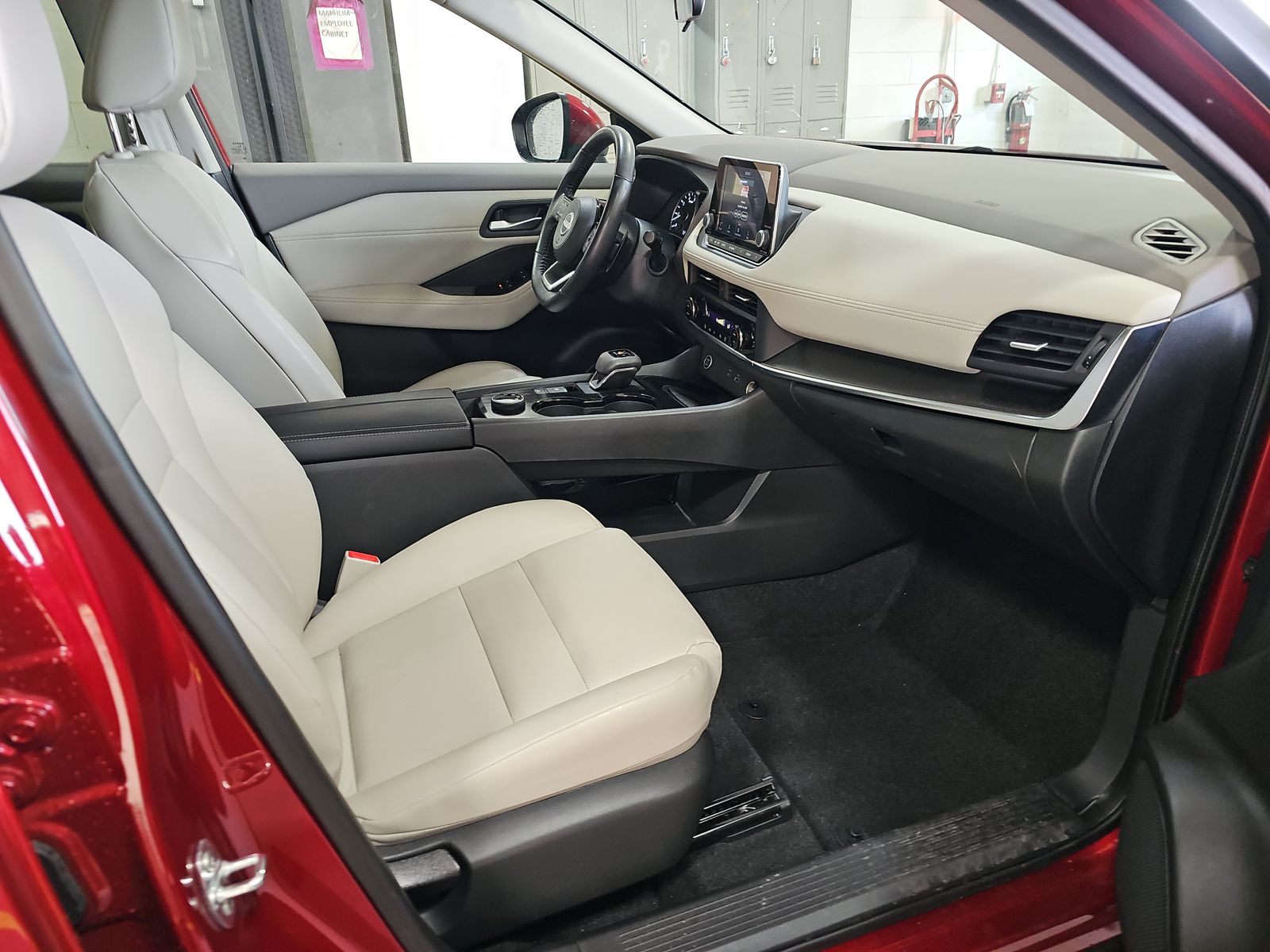 2023 Nissan Rogue SV AWD