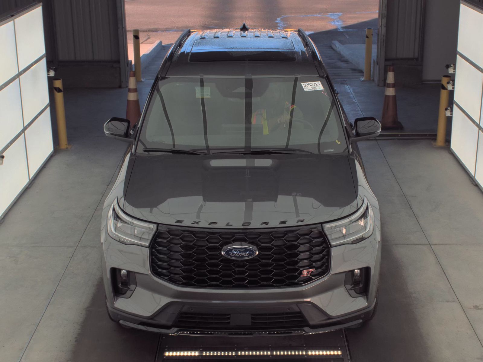 2025 Ford Explorer ST AWD