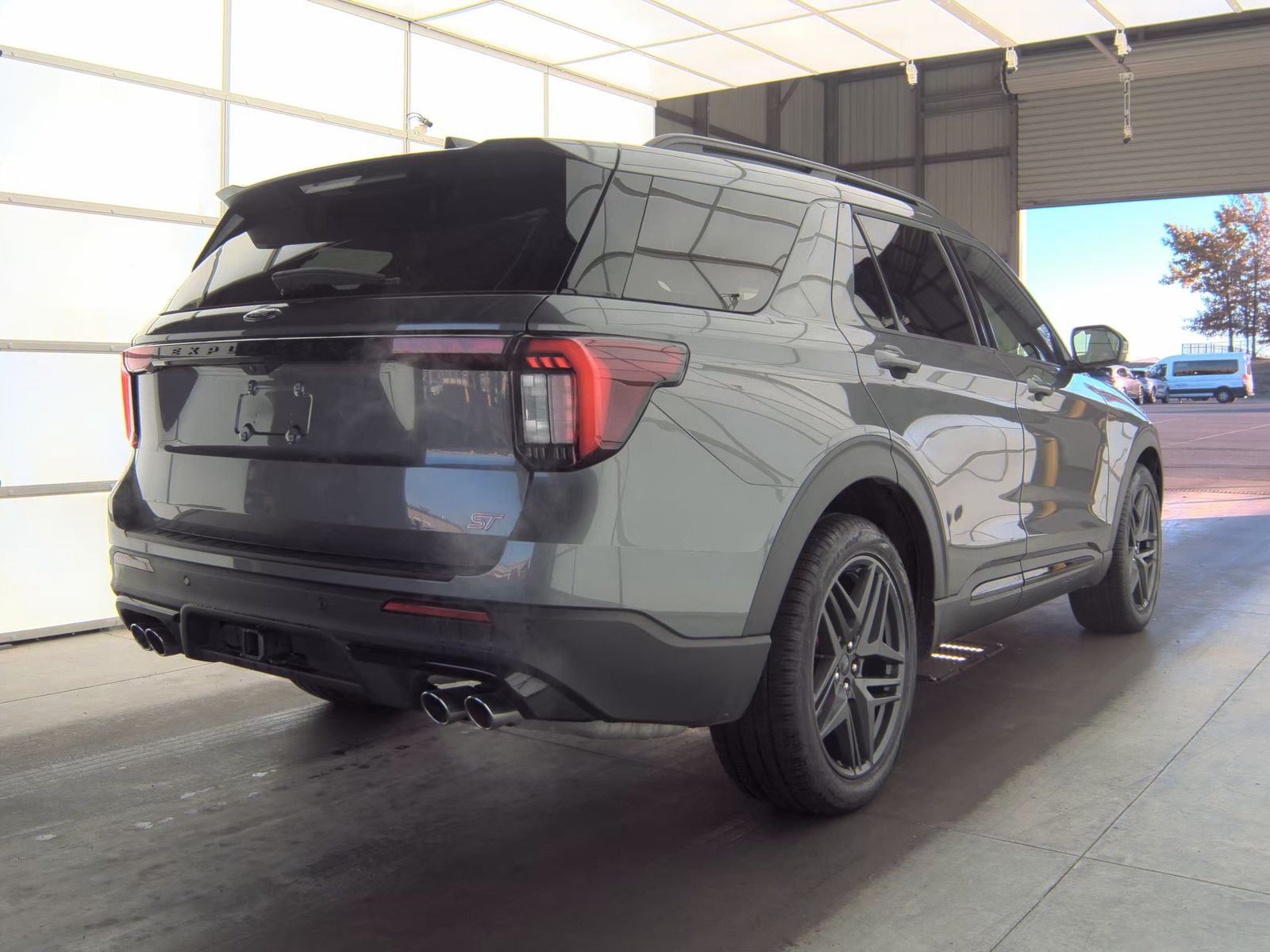 2025 Ford Explorer ST AWD