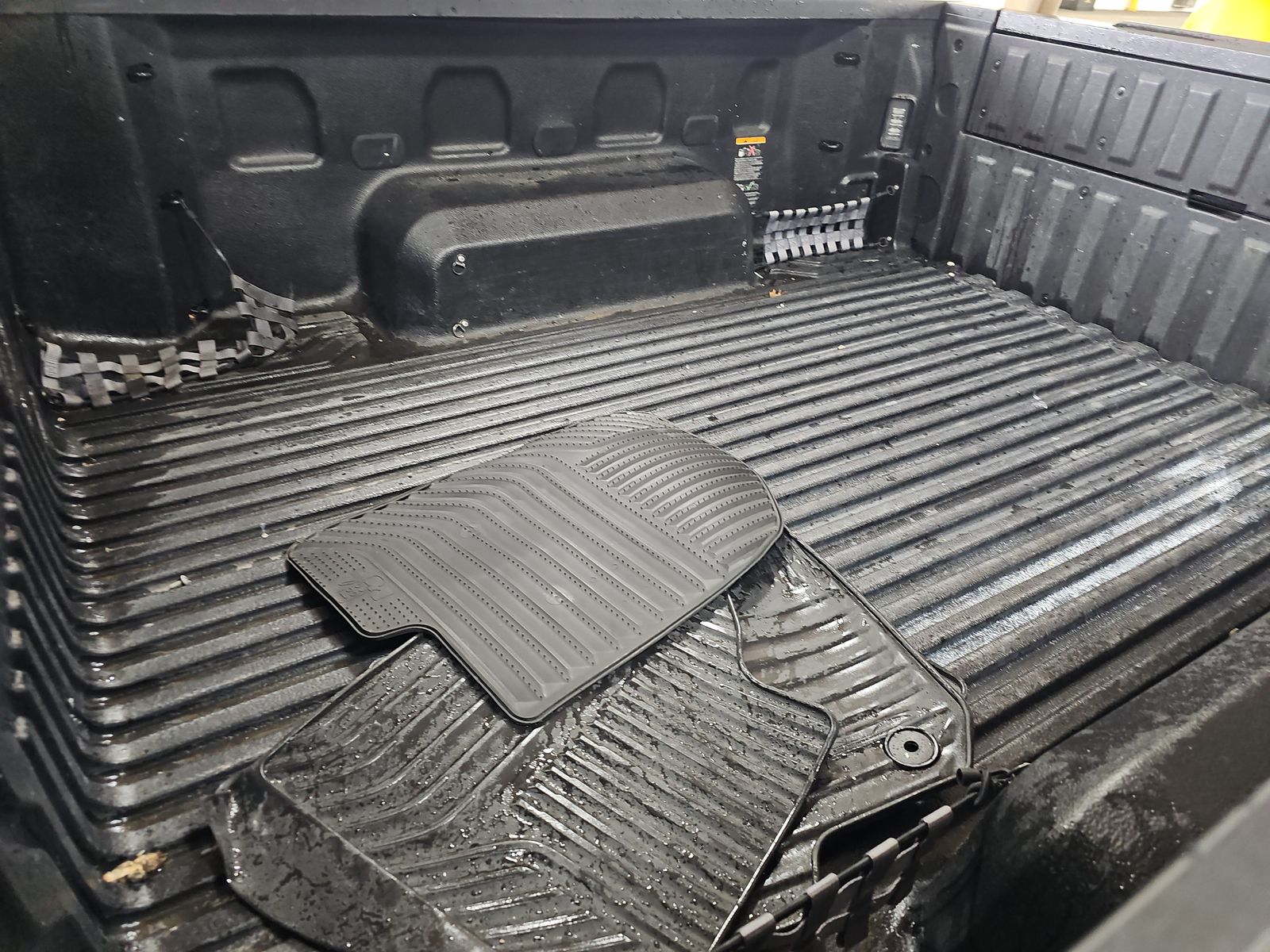 2022 Chevrolet Silverado 1500 Custom AWD