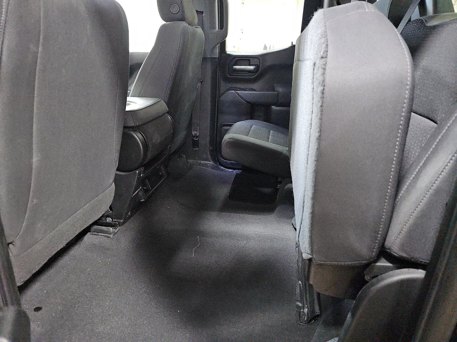 2022 Chevrolet Silverado 1500 Custom AWD