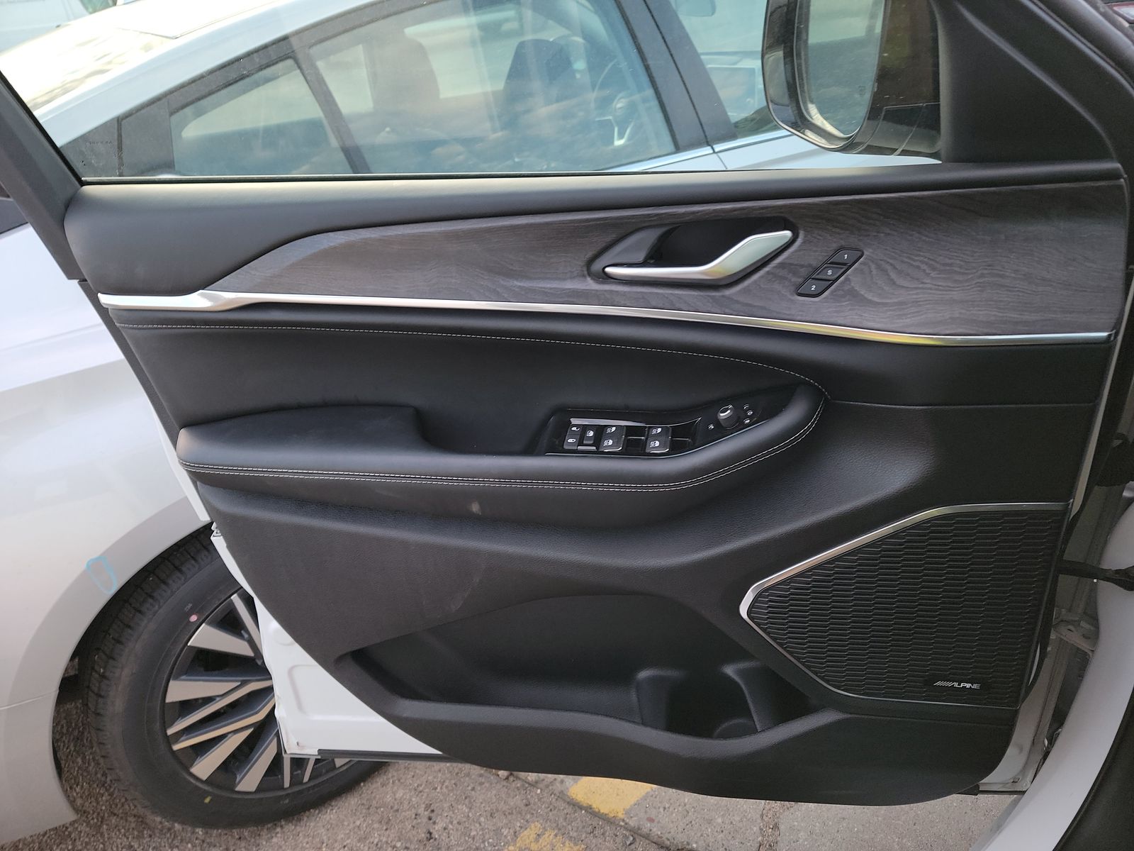 2024 Jeep Grand Cherokee Overland AWD