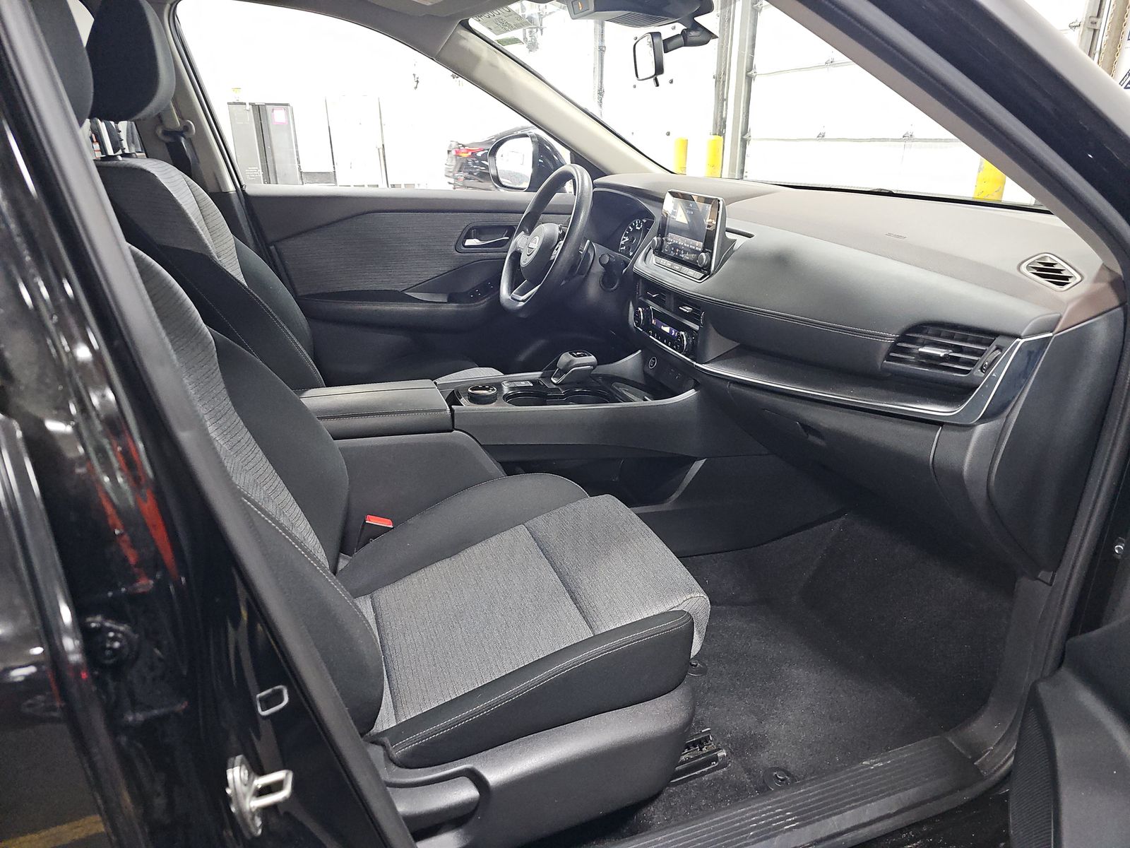 2023 Nissan Rogue SV AWD