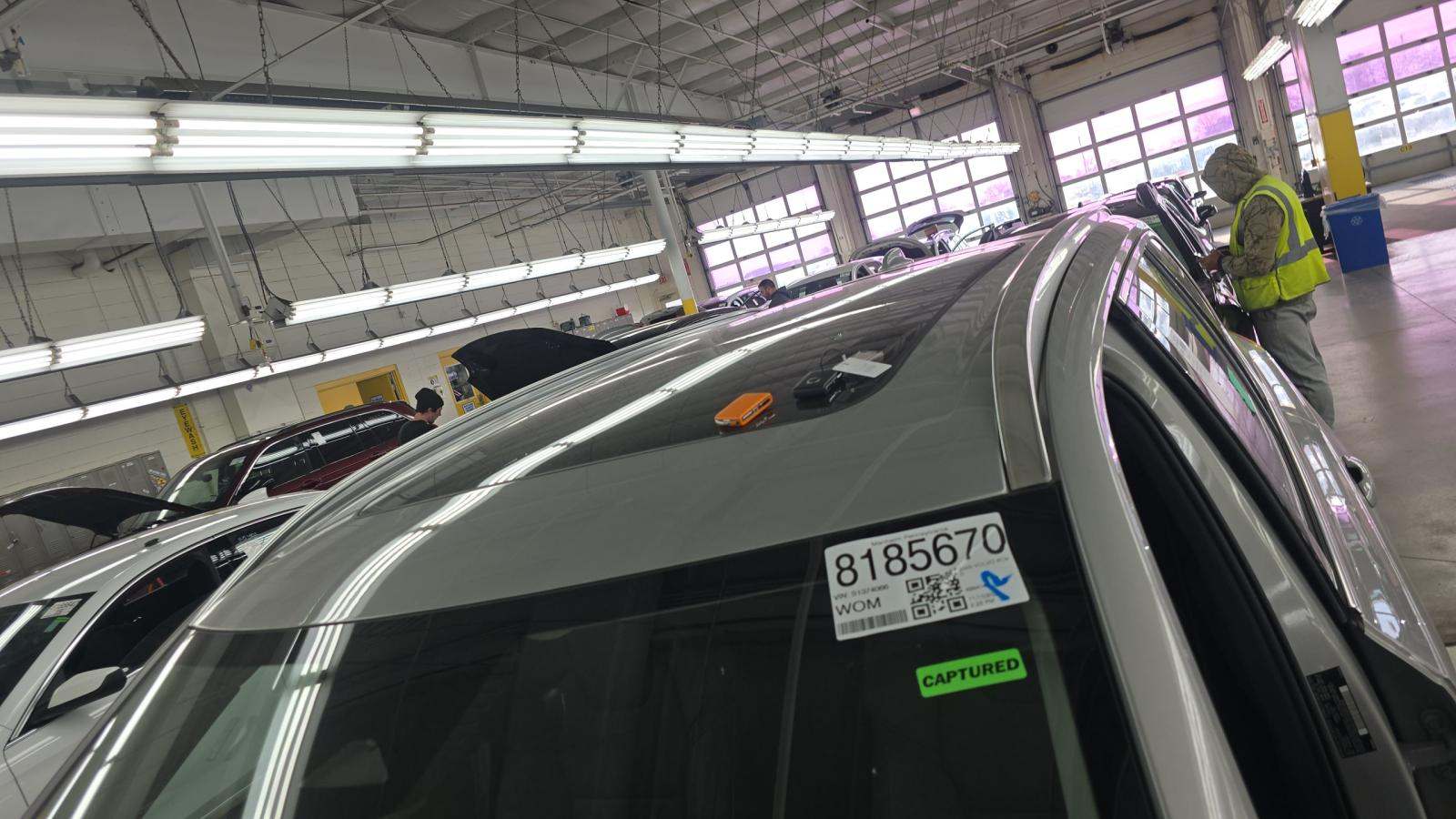 2025 Volvo XC90 B6 Plus AWD