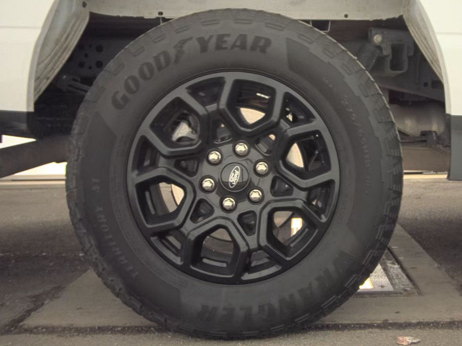 2024 Ford F-150 Hybrid XLT AWD