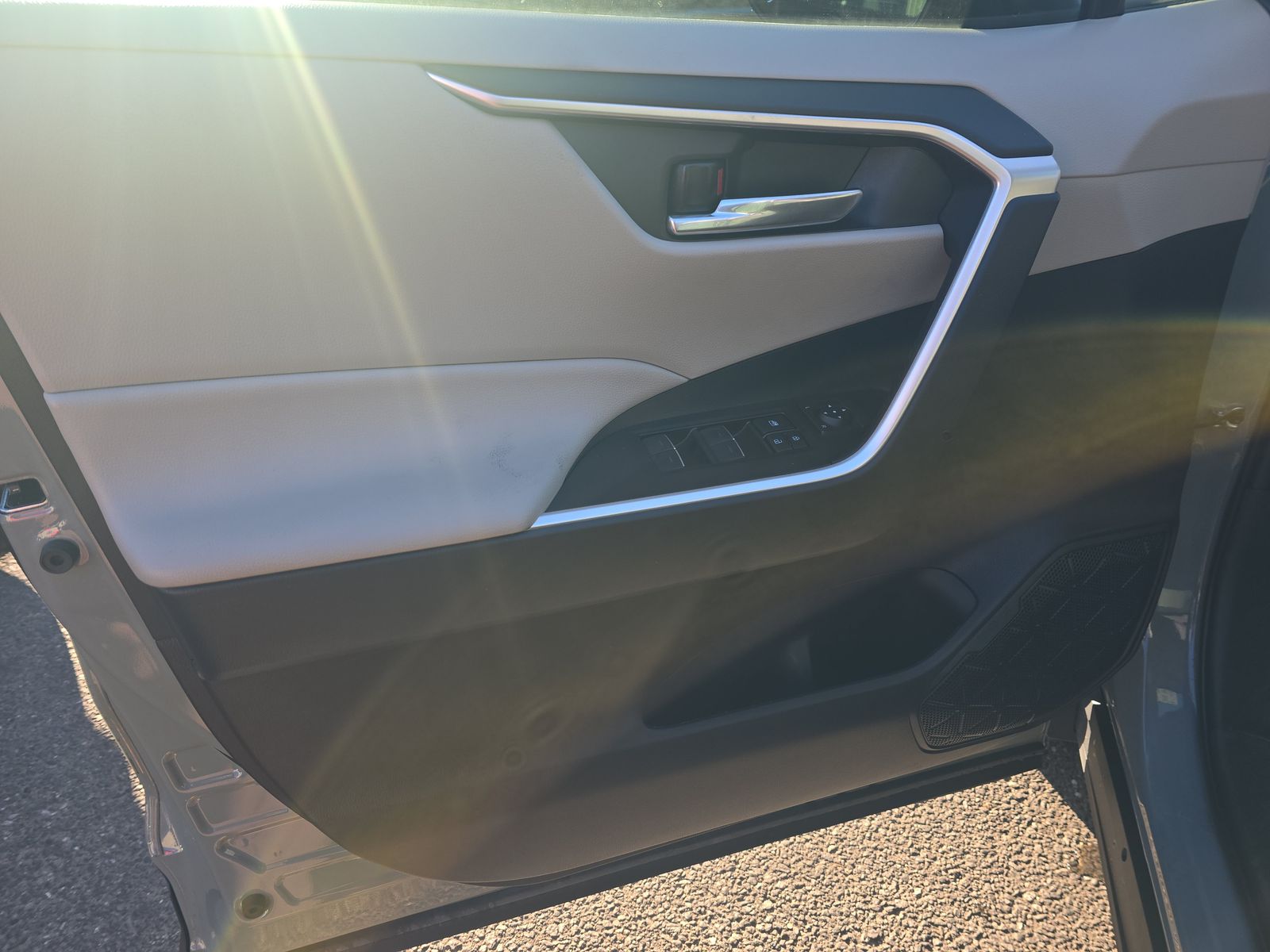 2023 Toyota RAV4 XLE FWD