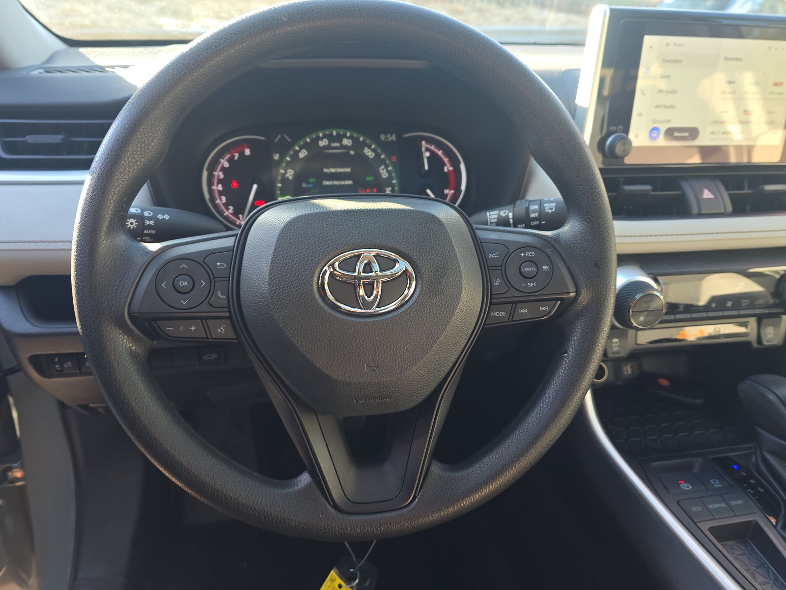 2023 Toyota RAV4 XLE FWD