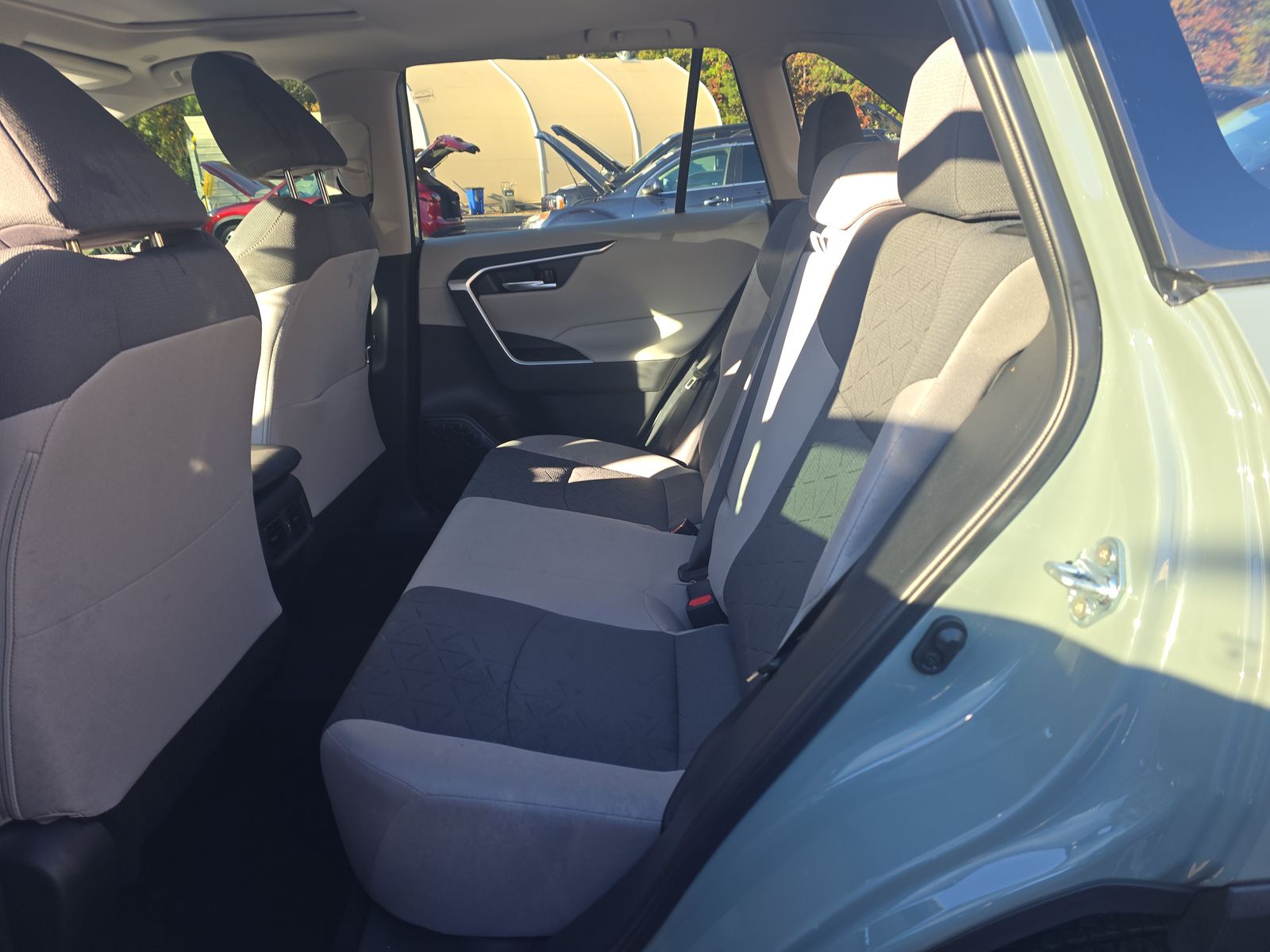 2023 Toyota RAV4 XLE FWD