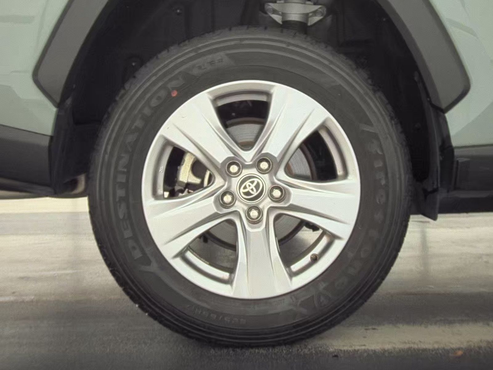 2023 Toyota RAV4 XLE FWD