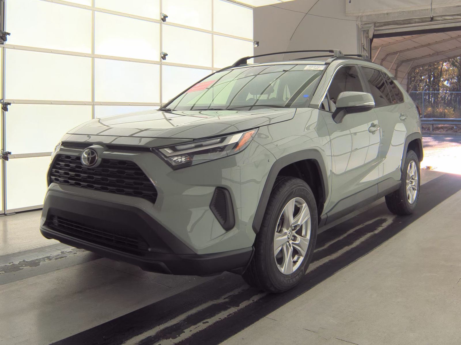 2023 Toyota RAV4 XLE FWD