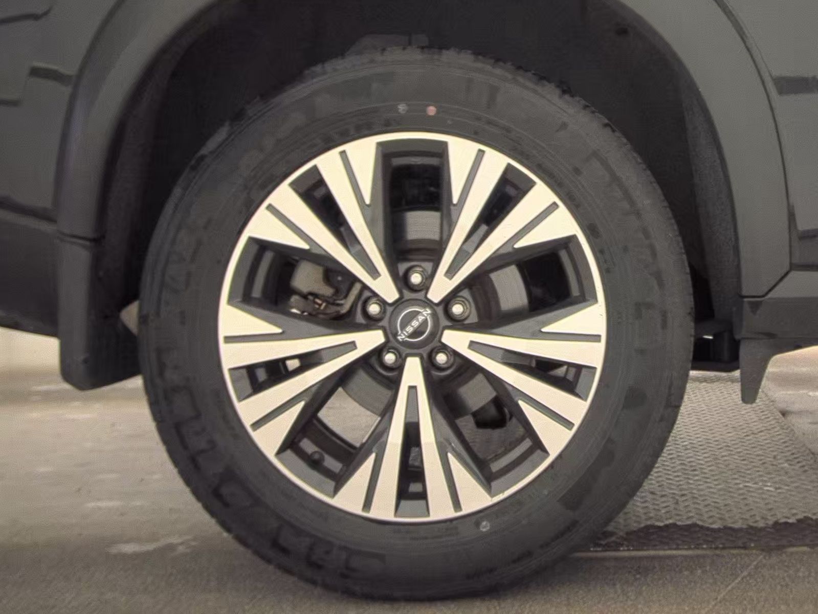 2023 Nissan Rogue SV AWD