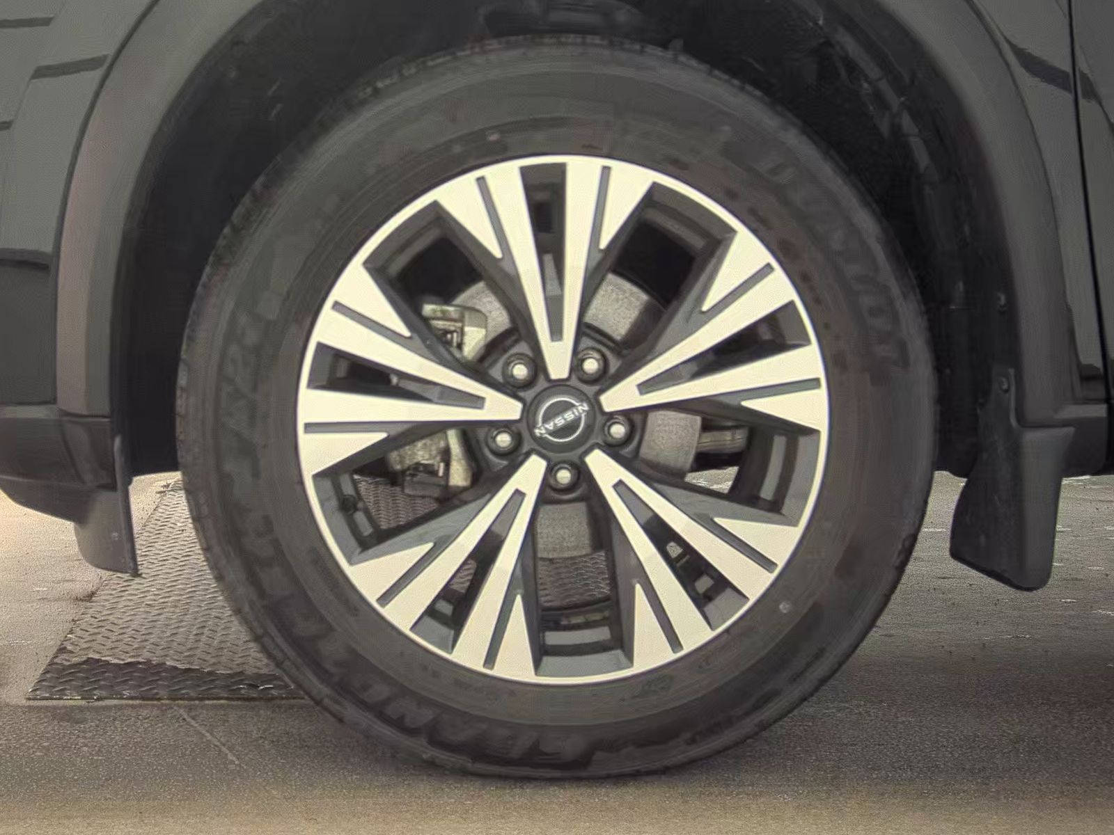 2023 Nissan Rogue SV AWD