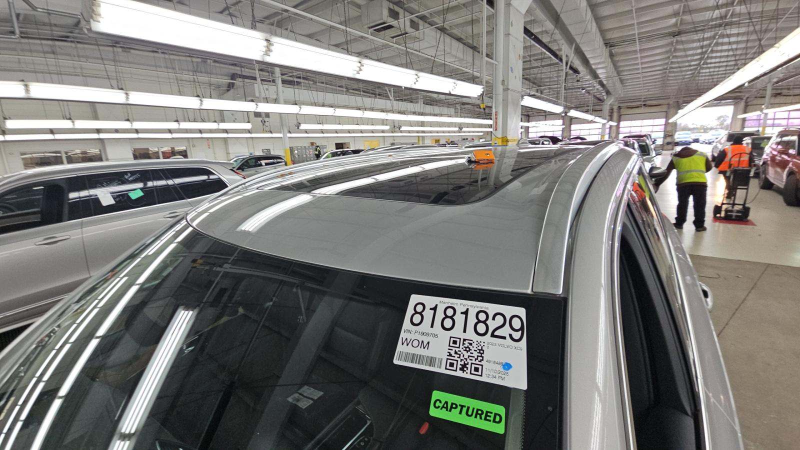 2023 Volvo XC90 B6 Plus AWD