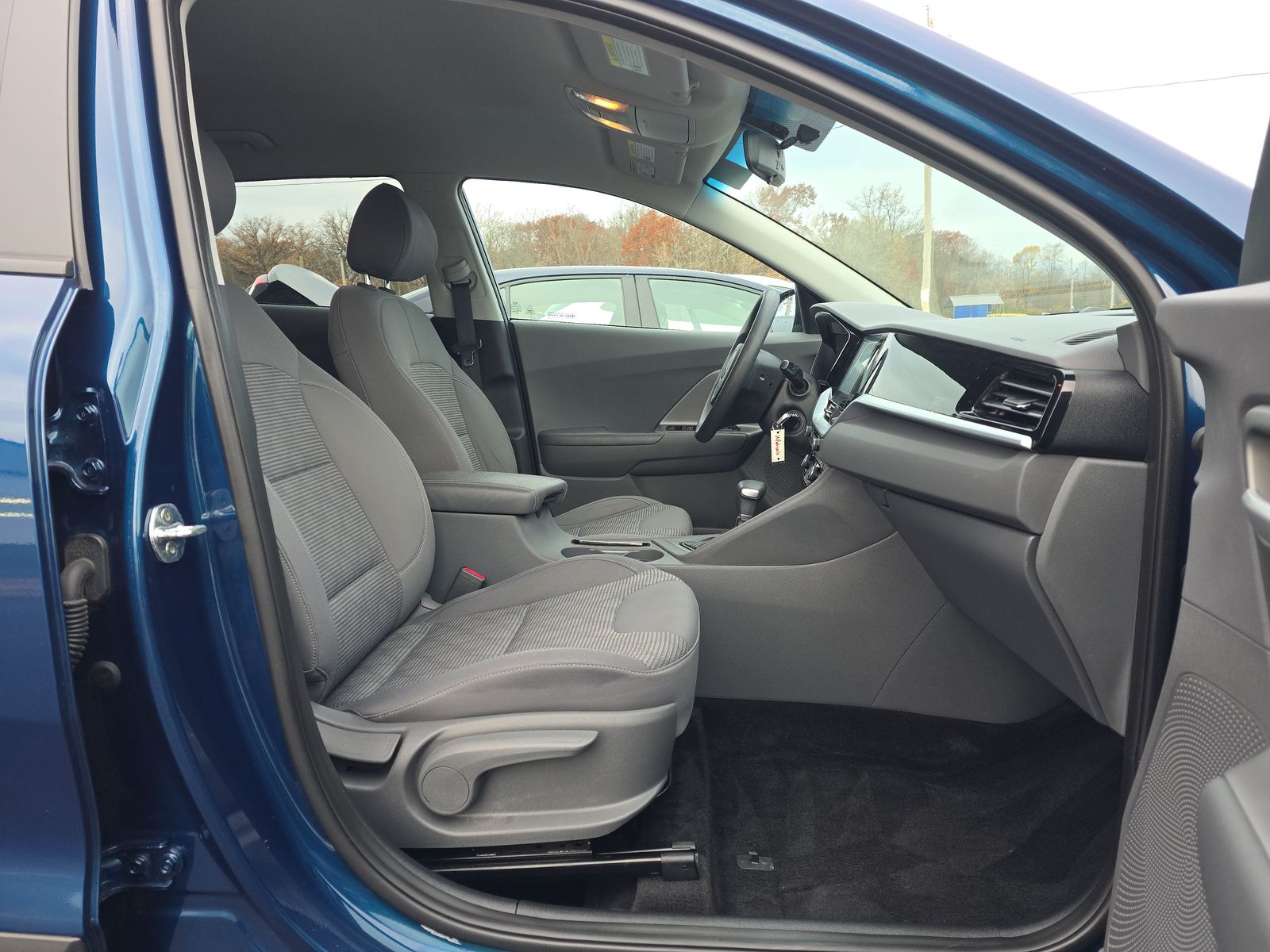 2020 Kia Niro LX FWD