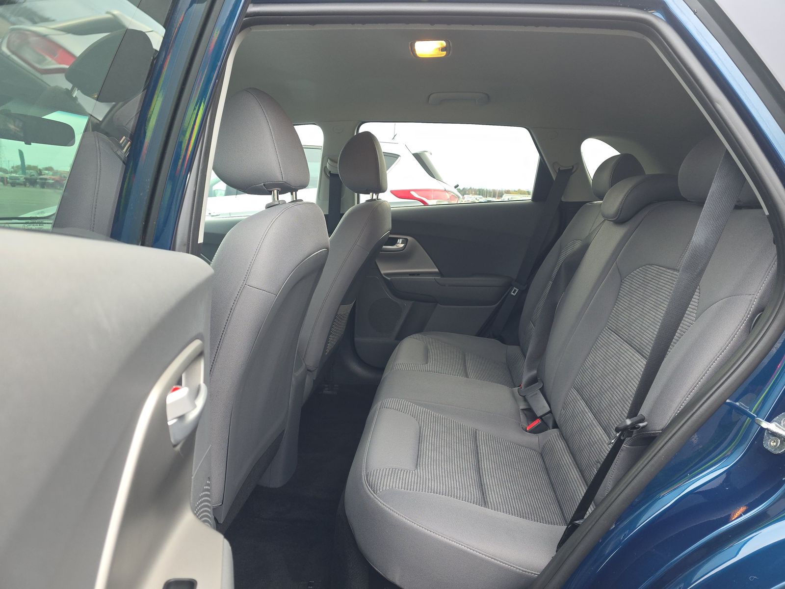 2020 Kia Niro LX FWD