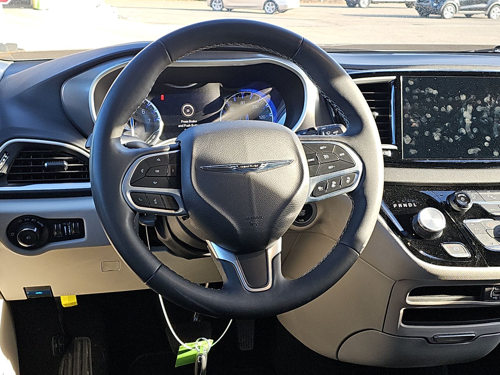 2024 Chrysler Pacifica Touring L FWD