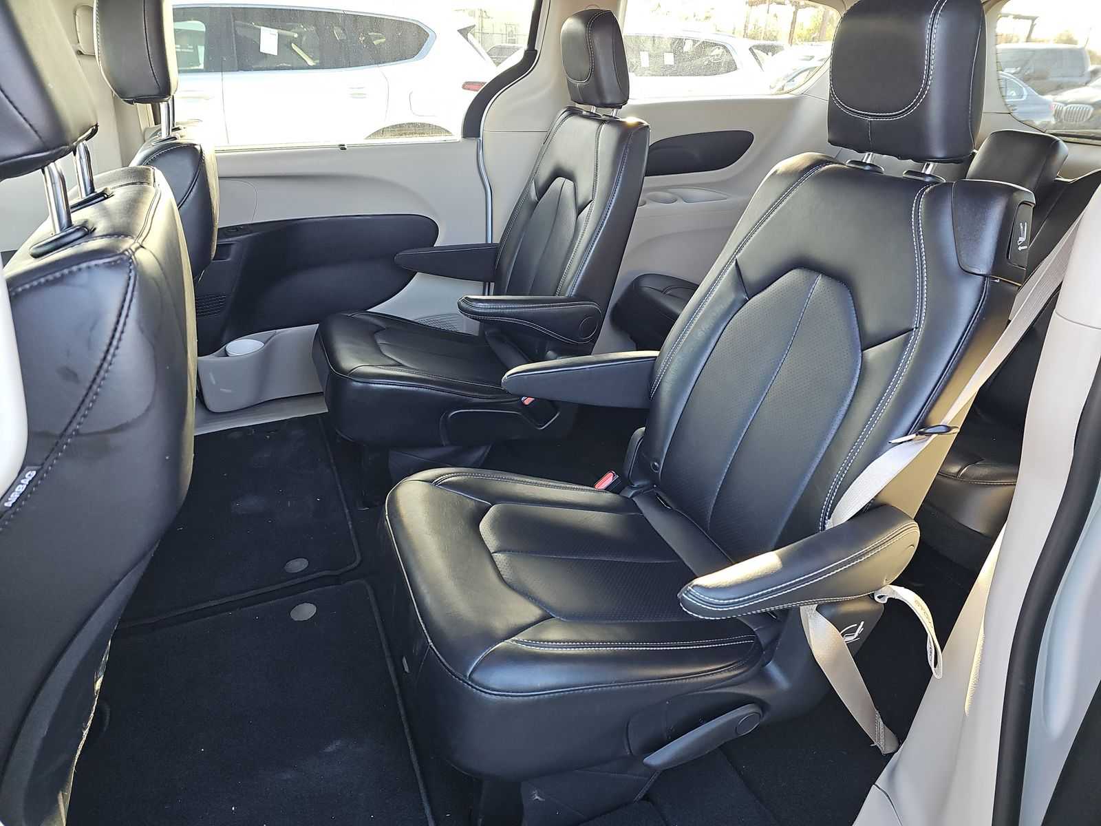 2024 Chrysler Pacifica Touring L FWD