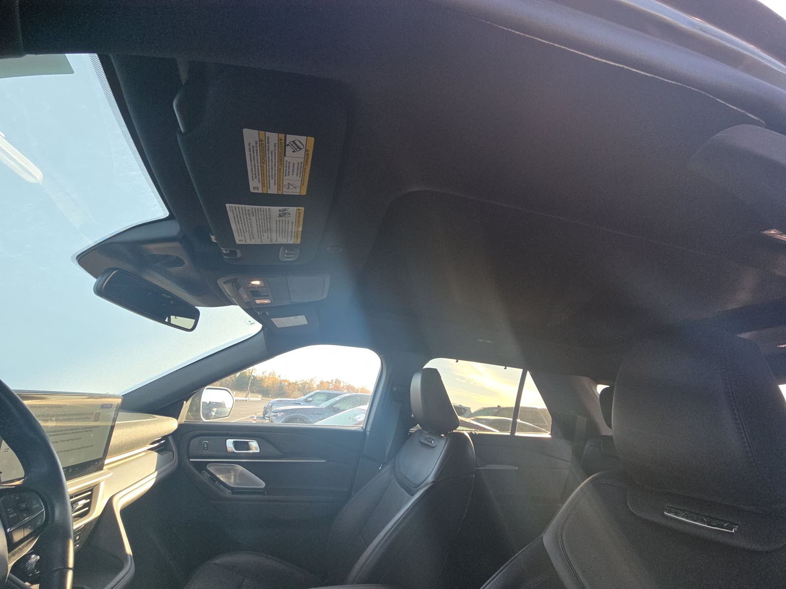 2025 Ford Explorer Platinum AWD