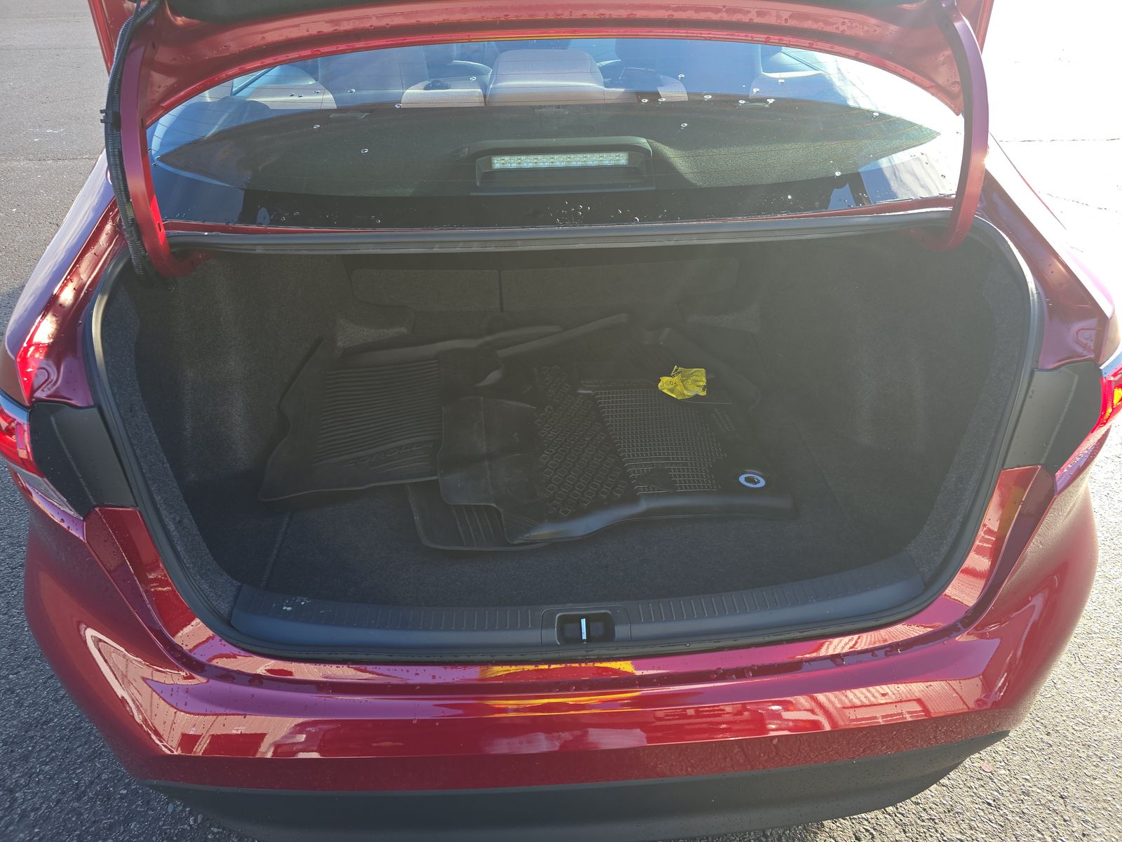 2025 Toyota Corolla LE FWD