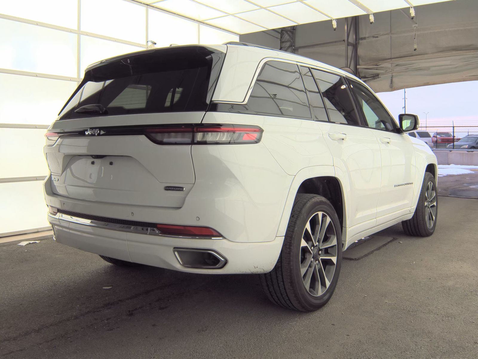 2022 Jeep Grand Cherokee Overland AWD