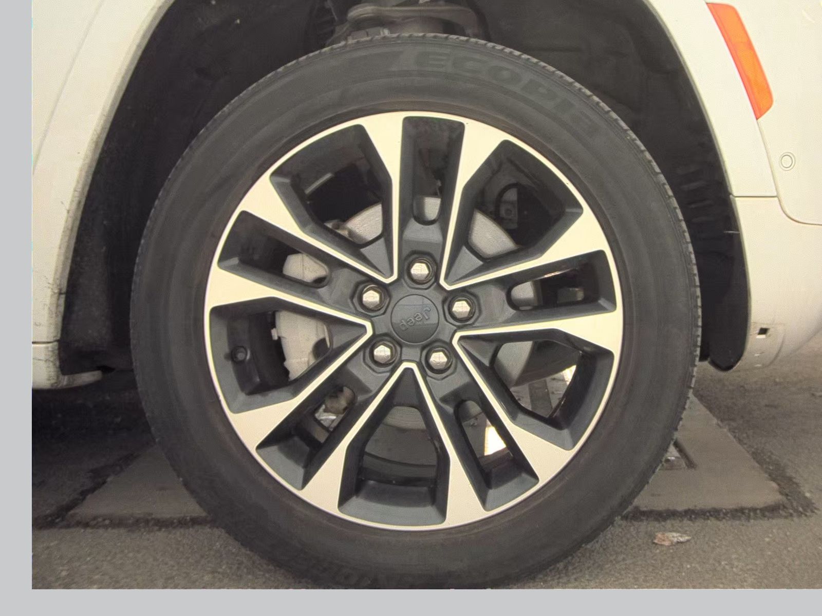 2022 Jeep Grand Cherokee Overland AWD