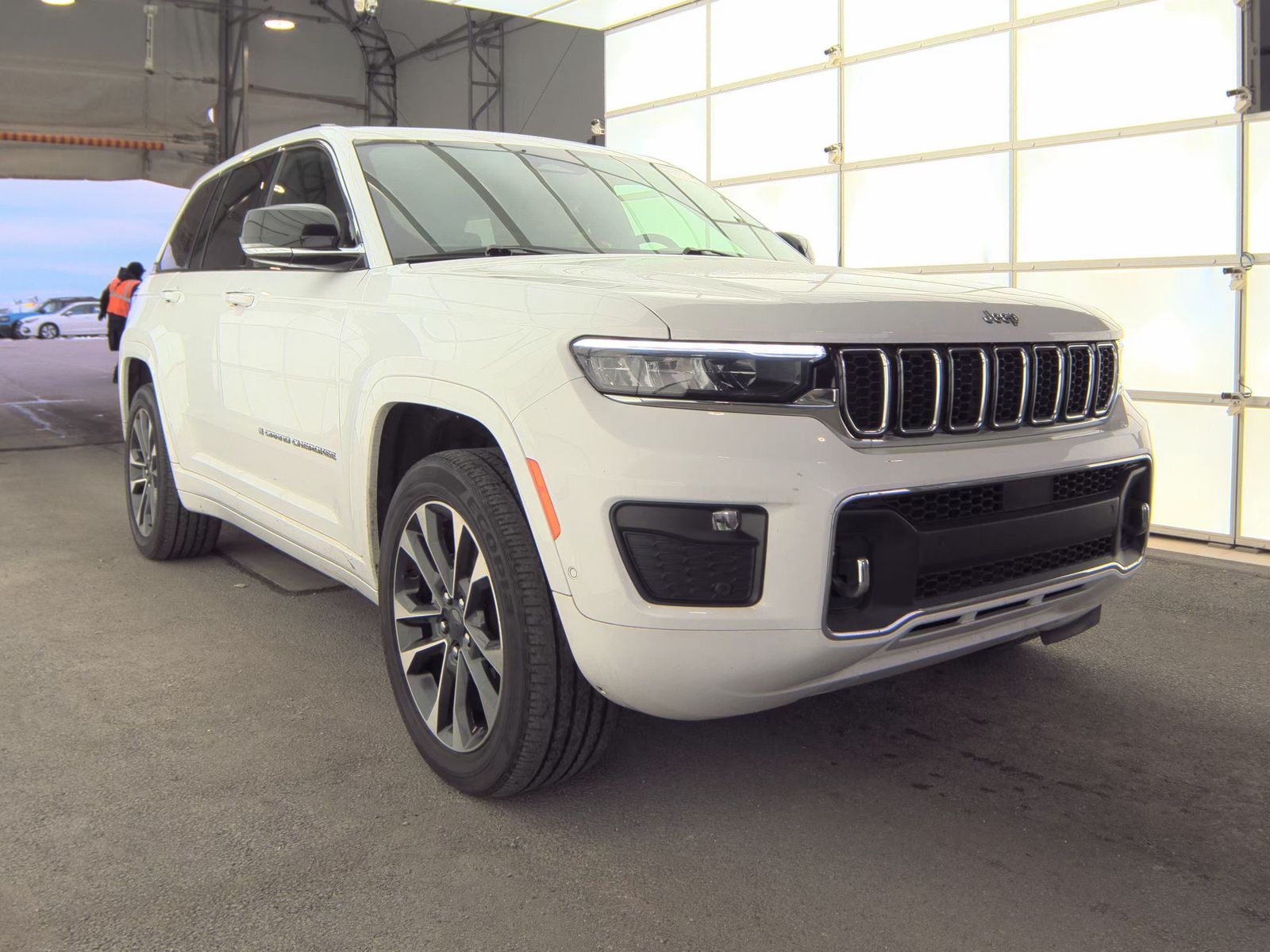 2022 Jeep Grand Cherokee Overland AWD