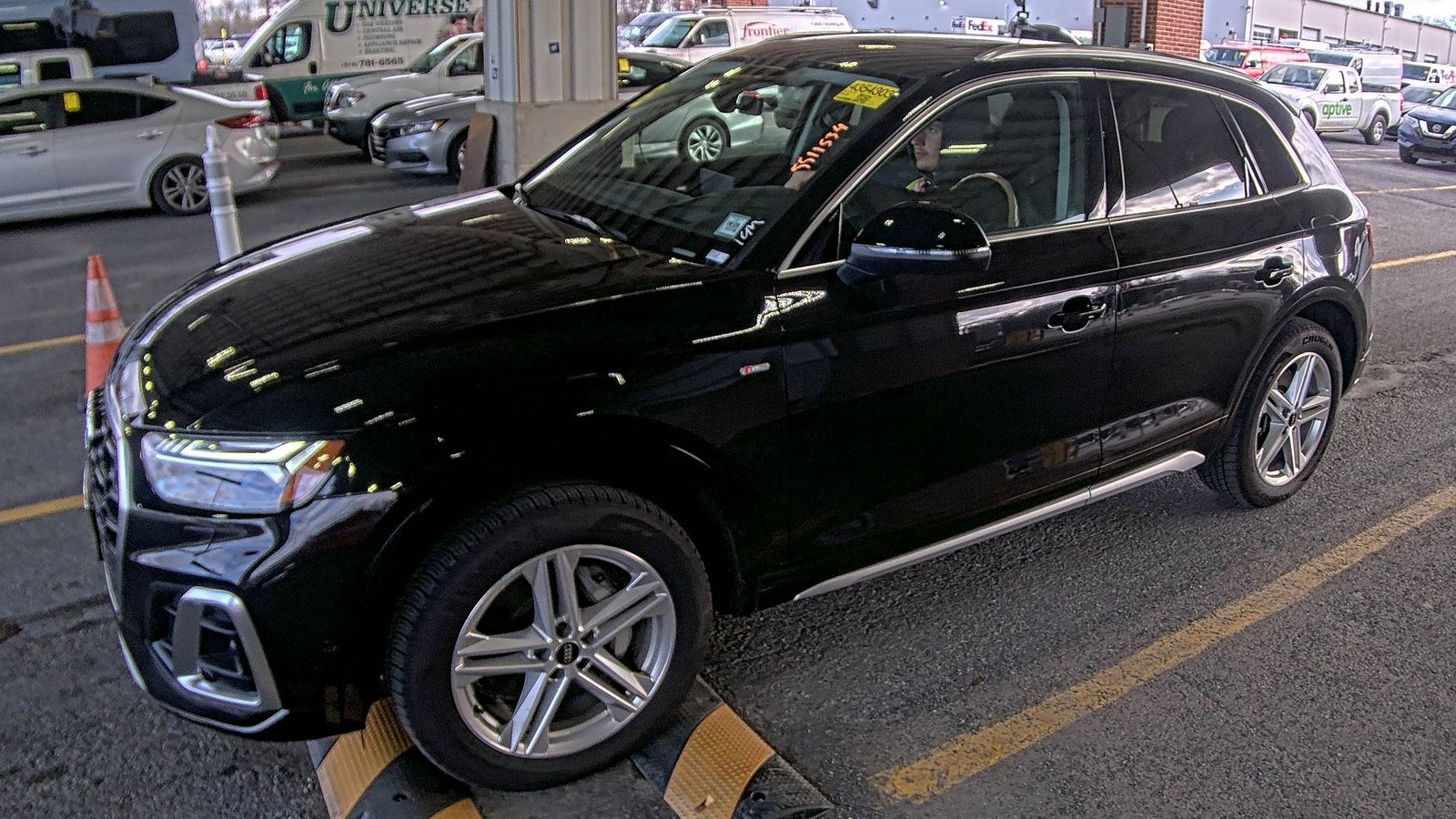 2024 Audi Q5 e Plug-In Hybrid S line Prestige AWD