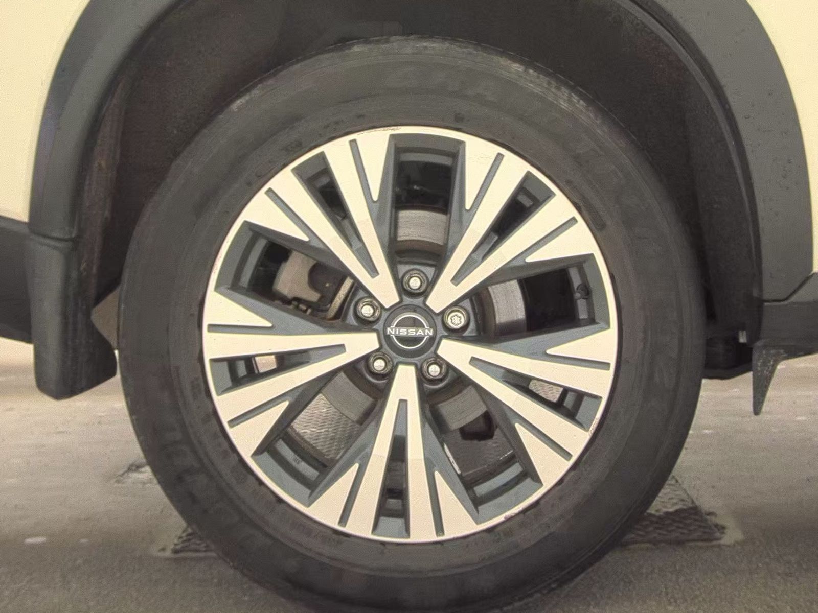 2023 Nissan Rogue SV AWD