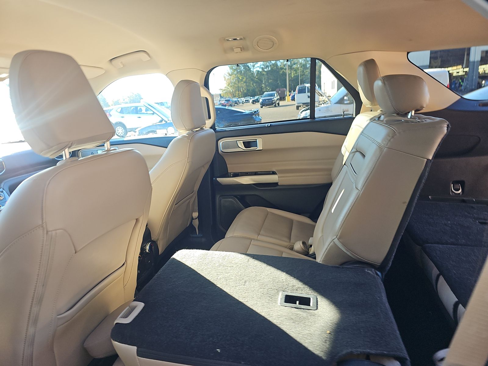 2023 Ford Explorer Limited RWD