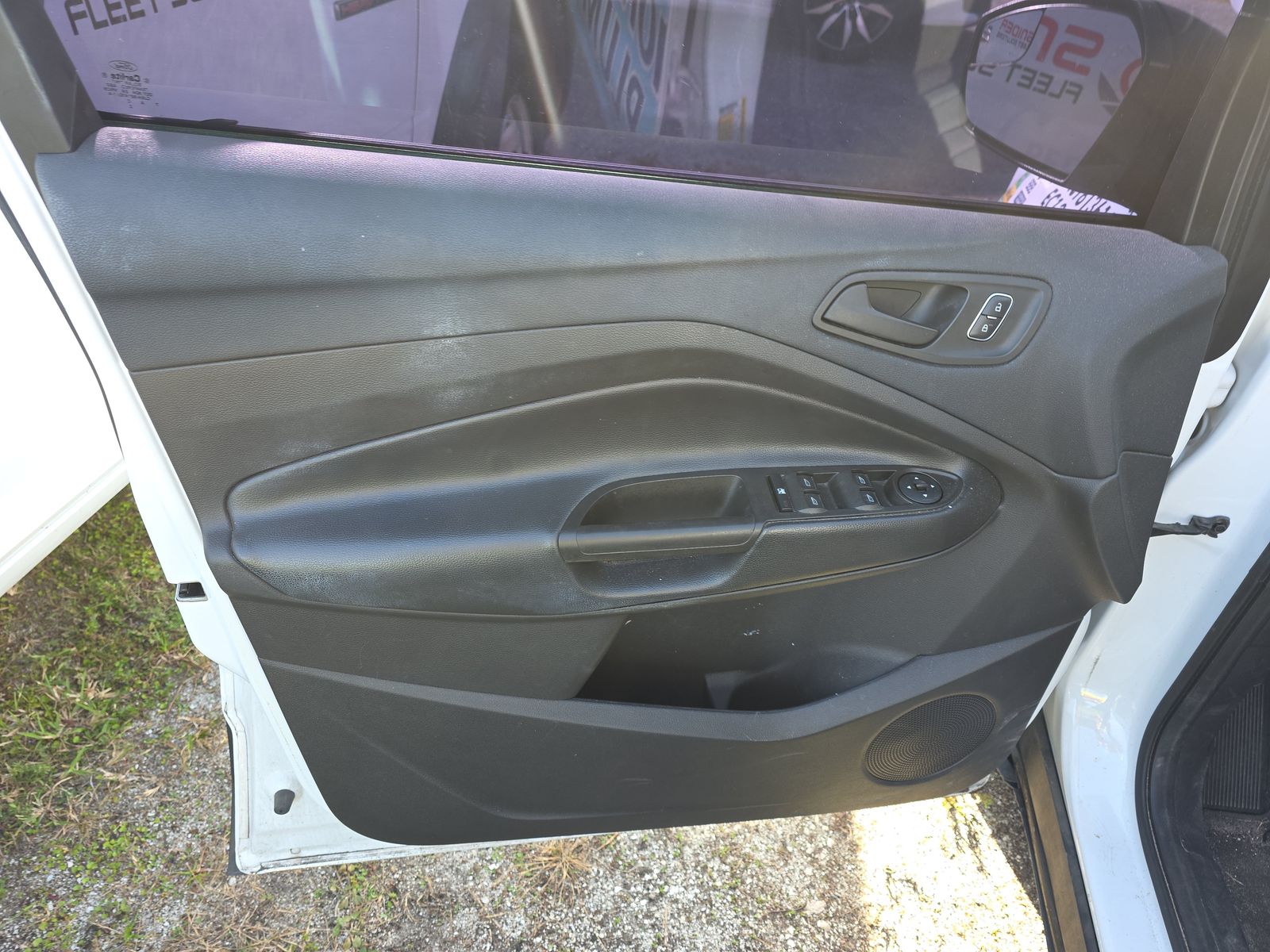 FORD ESCAPE - 10