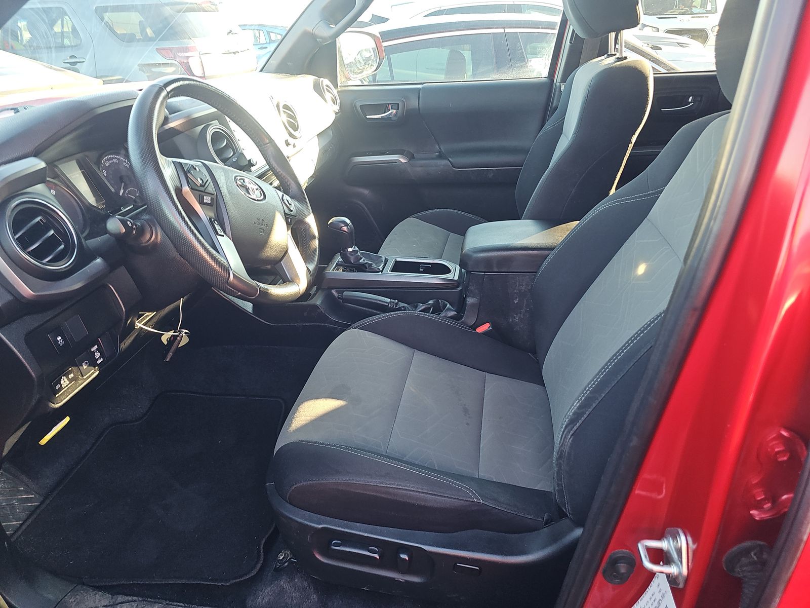 2023 Toyota Tacoma TRD Off-Road AWD