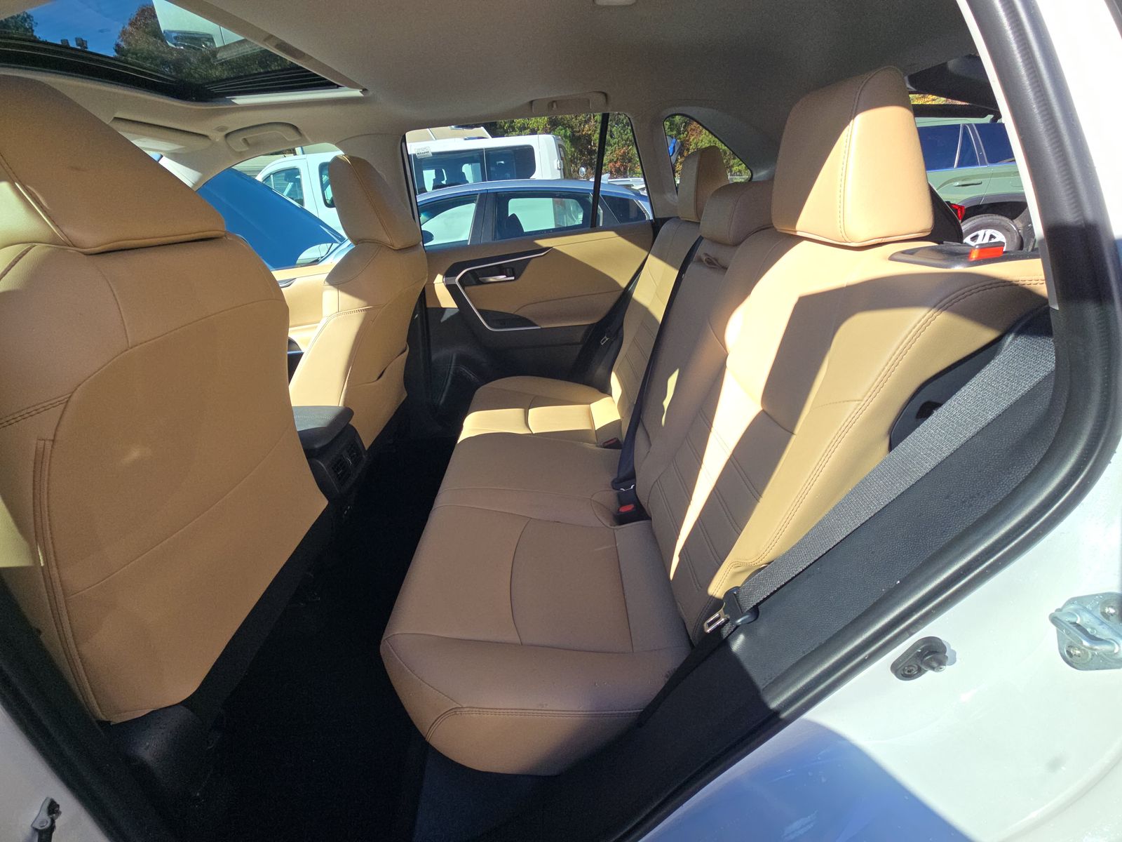 2024 Toyota RAV4 XLE Premium FWD