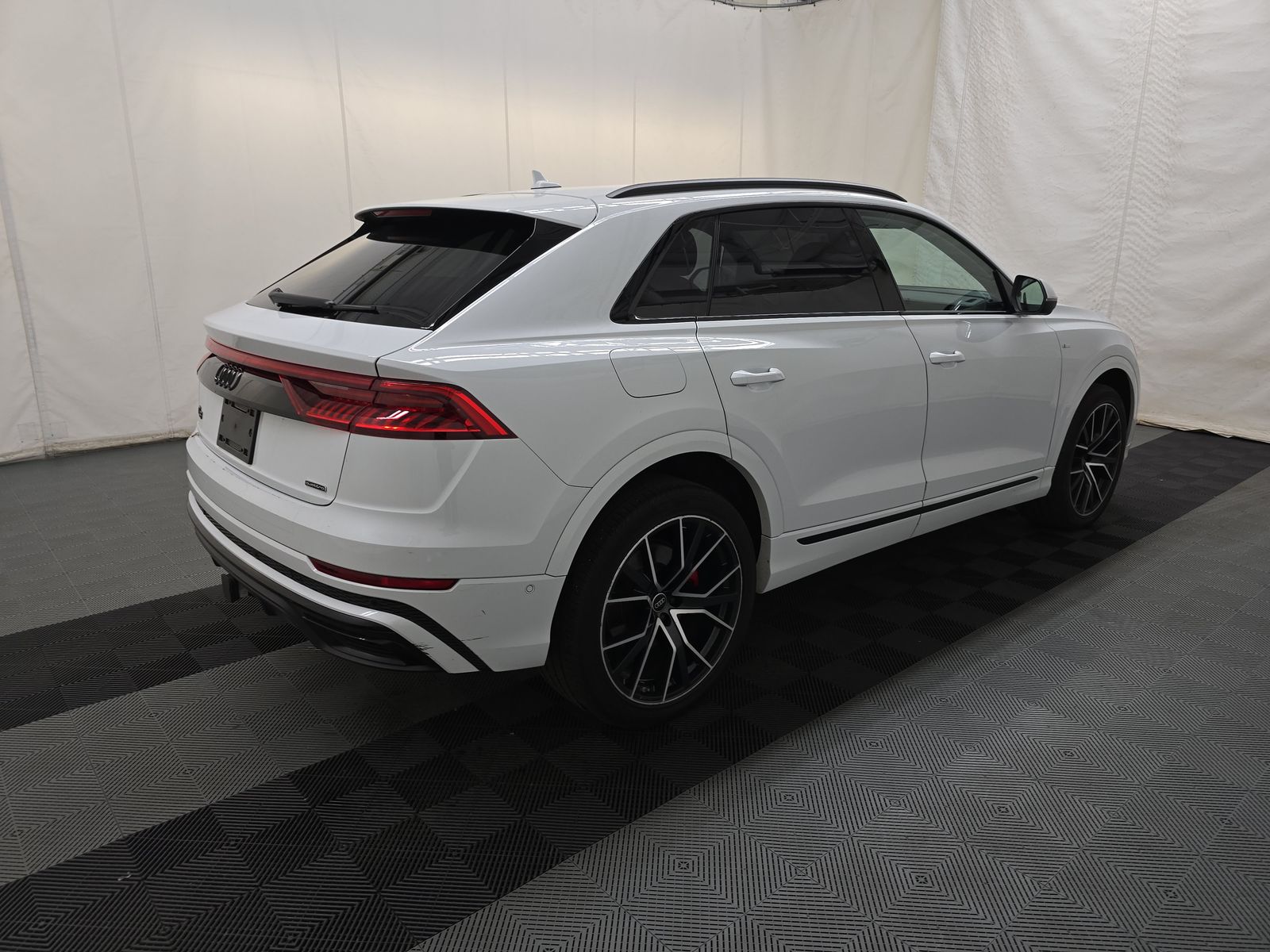 2023 Audi Q8 Premium Plus AWD