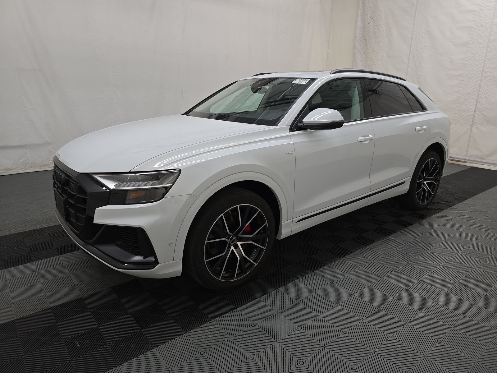 2023 Audi Q8 Premium Plus AWD