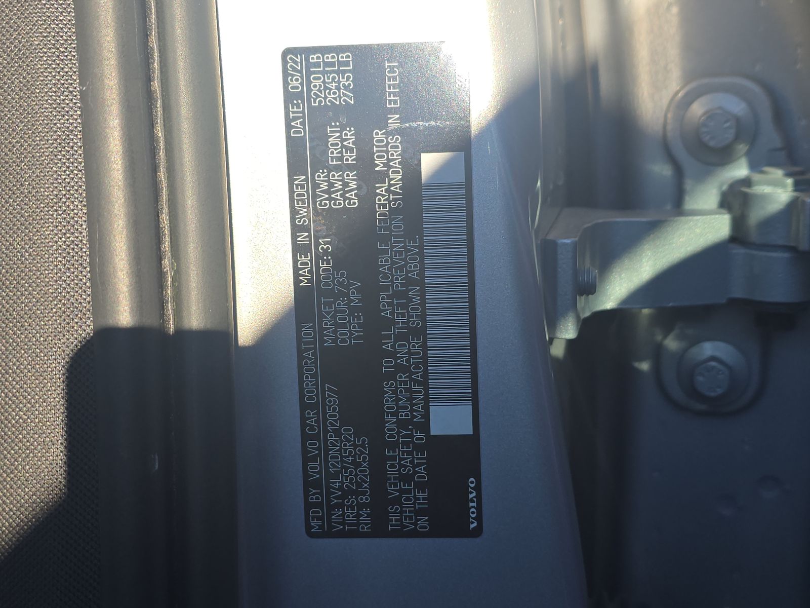 2023 Volvo XC60 B5 Plus FWD