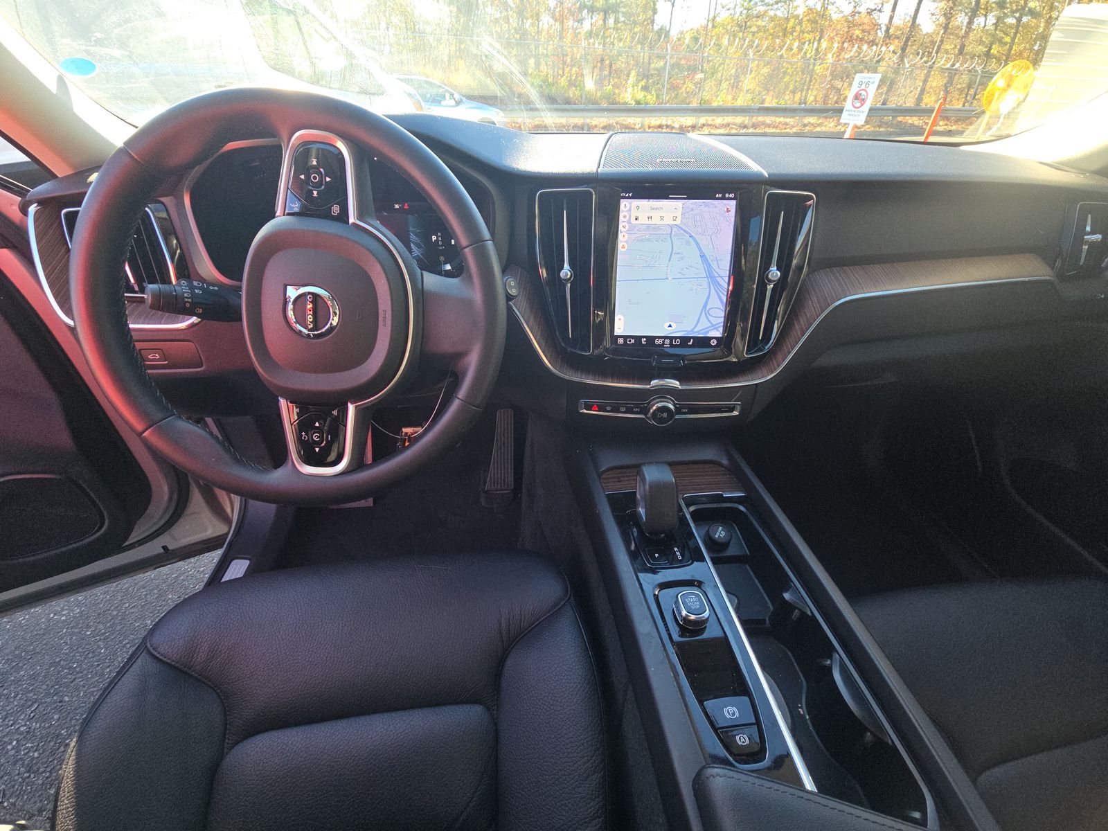 2023 Volvo XC60 B5 Plus FWD