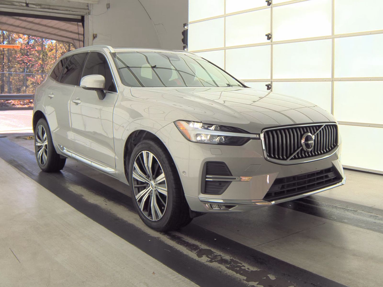 2023 Volvo XC60 B5 Plus FWD