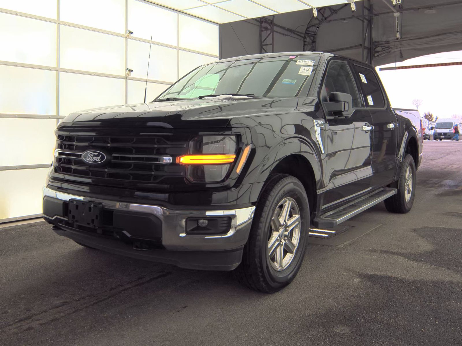 2024 Ford F-150 XLT AWD