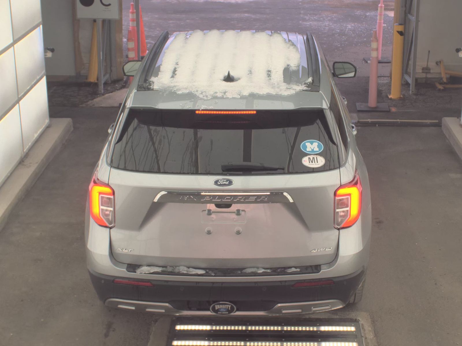 2023 Ford Explorer XLT AWD