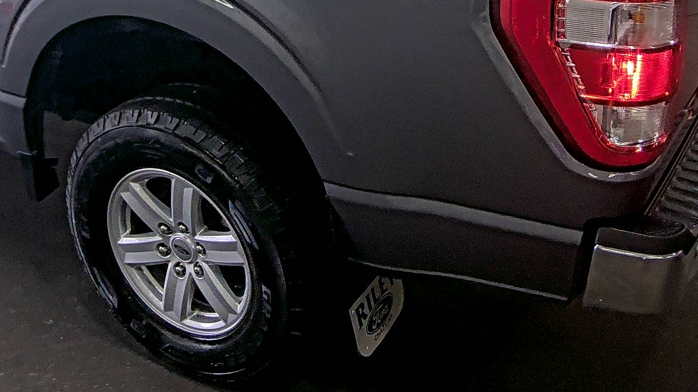 2022 Ford F-150 Hybrid XL AWD