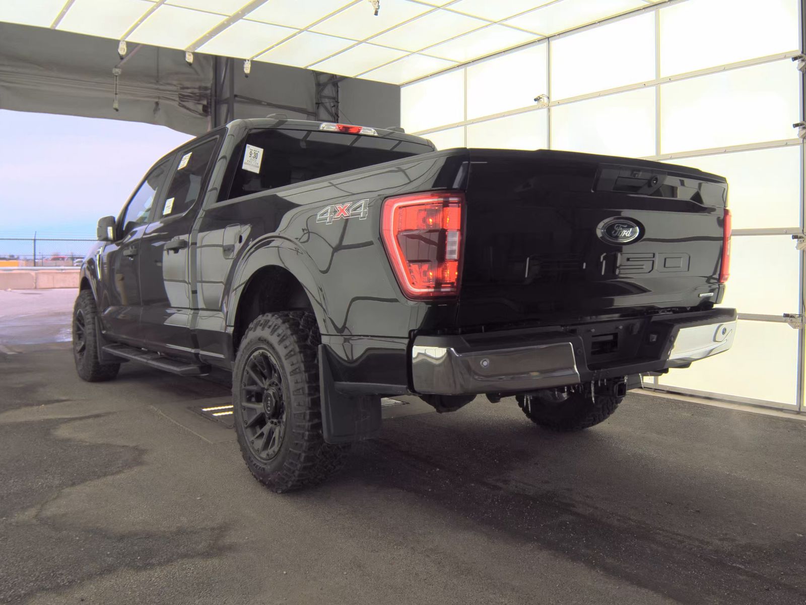 2023 Ford F-150 XLT AWD