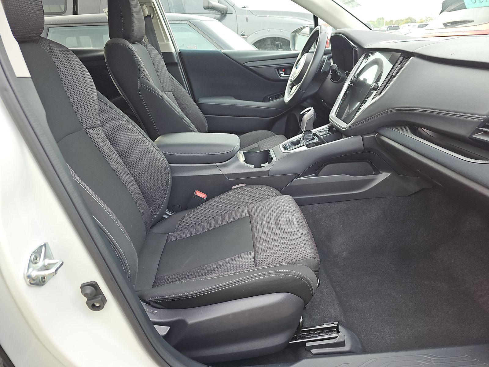 2023 Subaru Outback Premium AWD