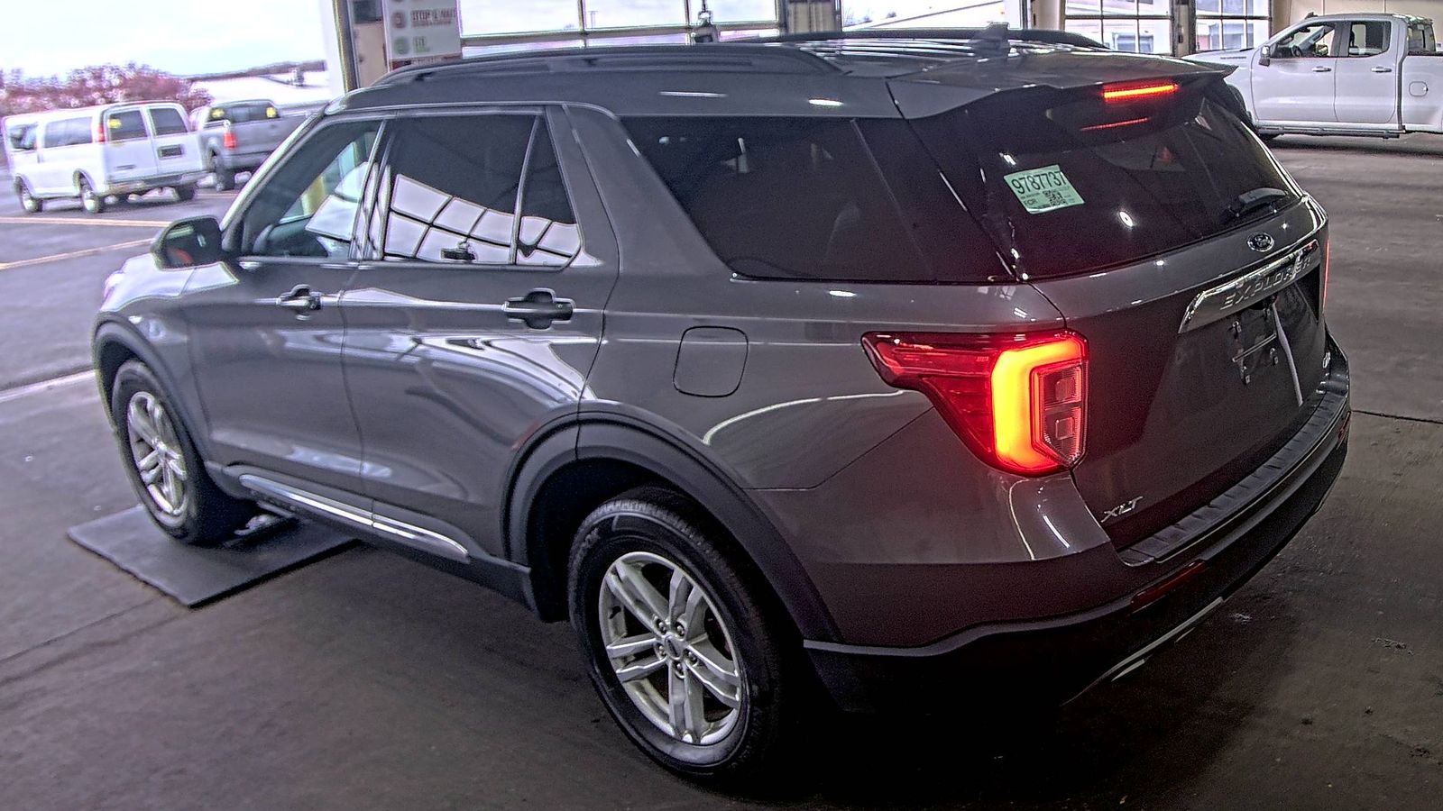 2022 Ford Explorer XLT AWD