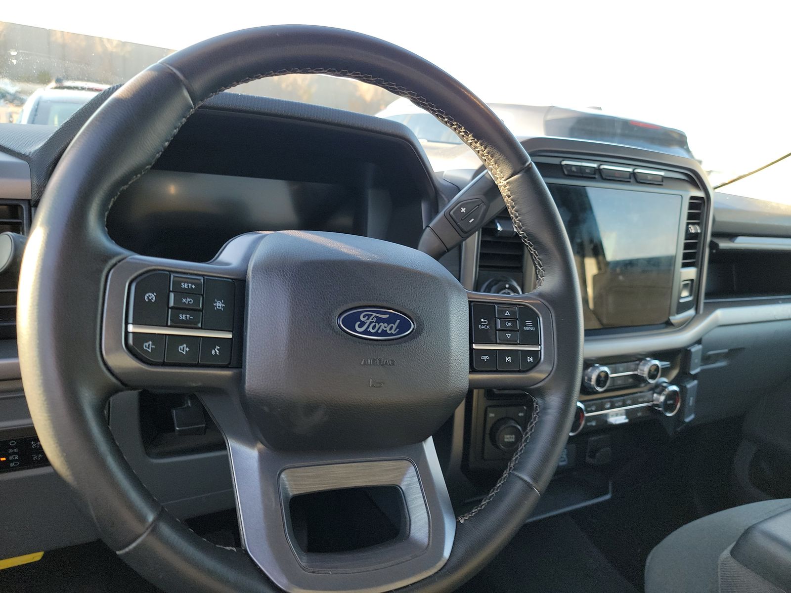 2024 Ford F-150 XLT AWD