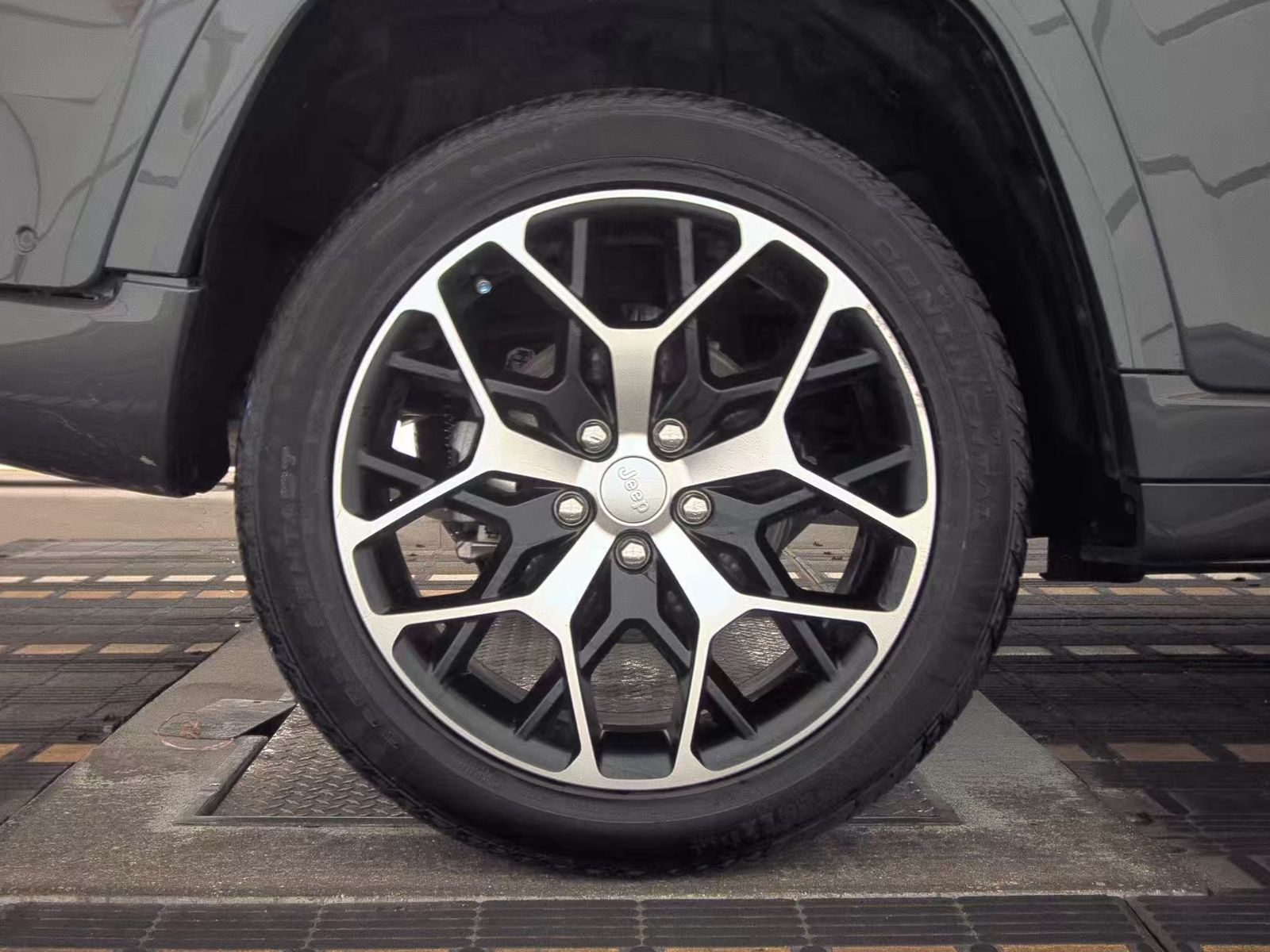 2022 Jeep Grand Cherokee Summit Reserve AWD