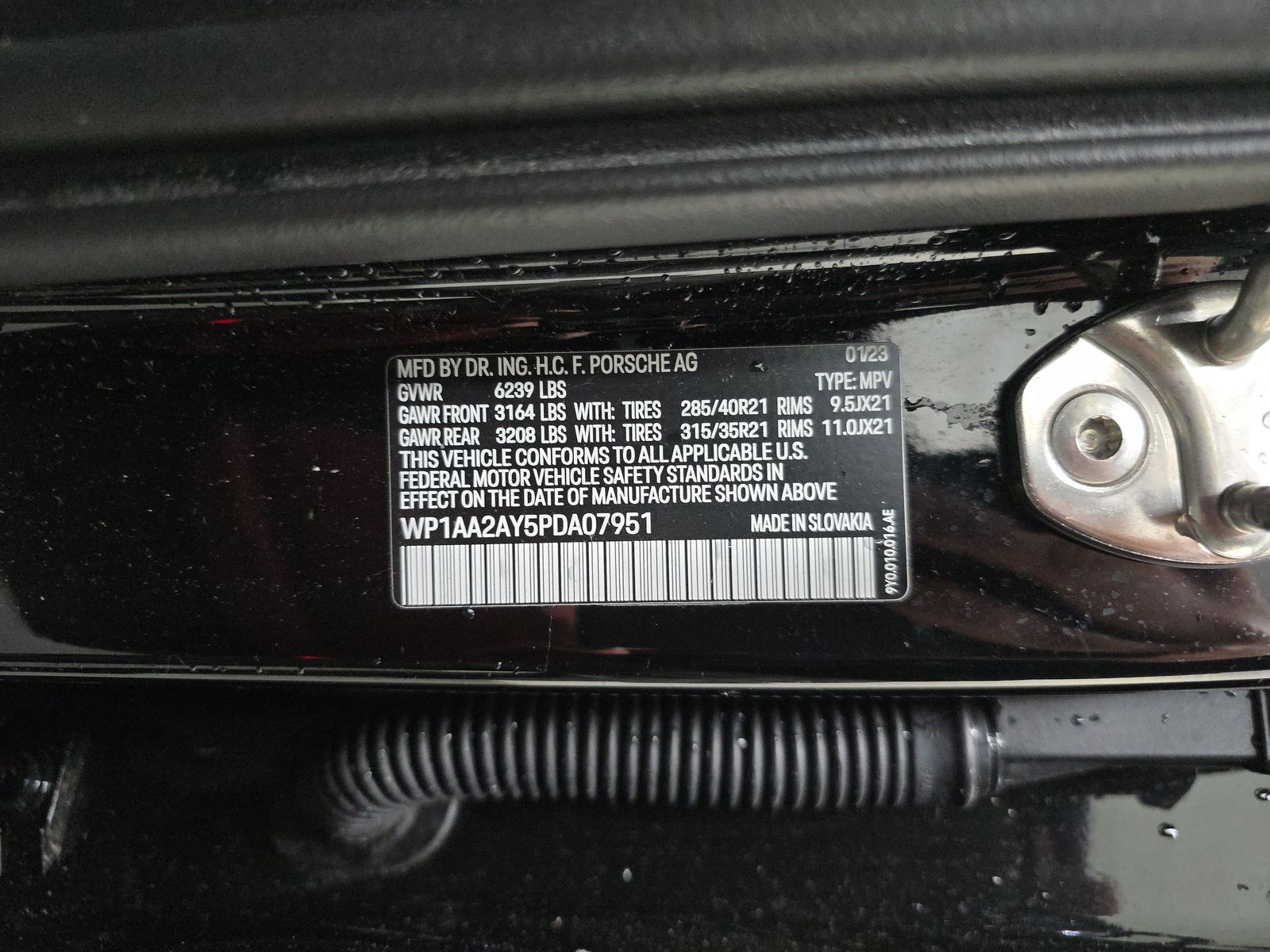 2023 Porsche Cayenne Platinum Edition AWD