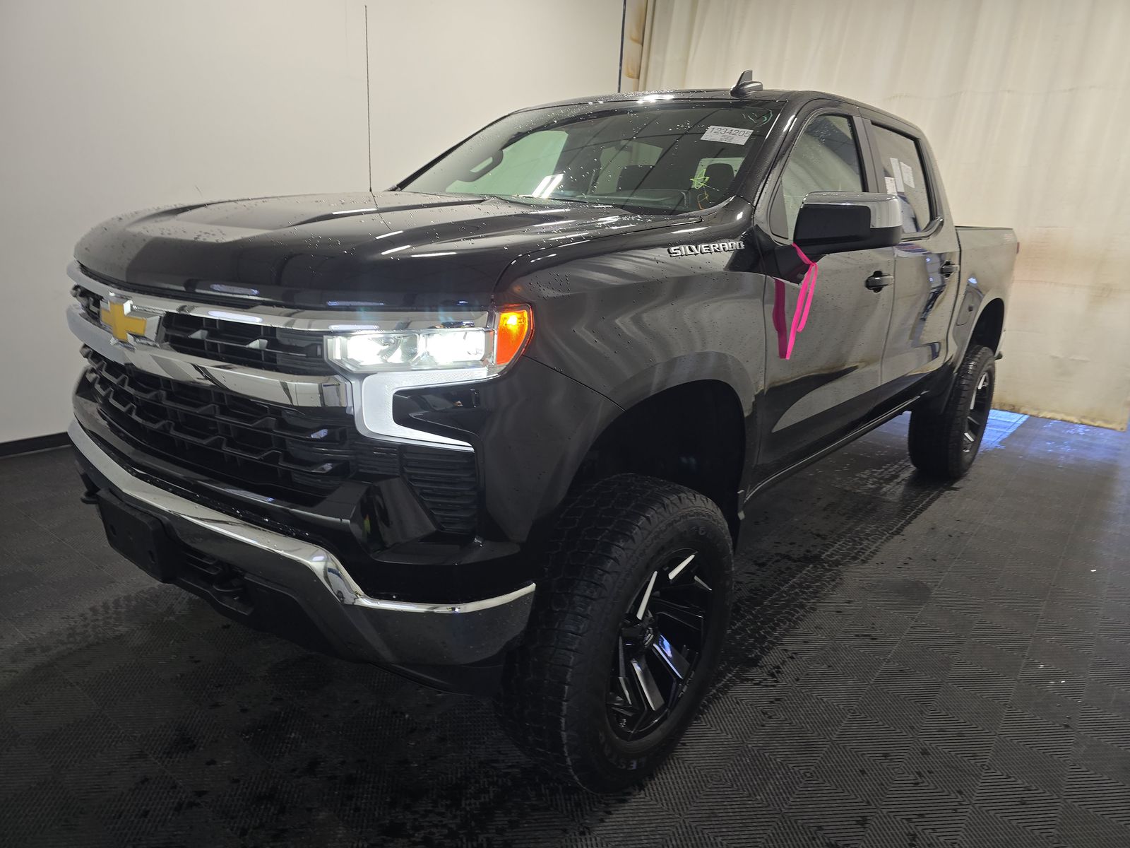 2025 Chevrolet Silverado 1500 LT AWD