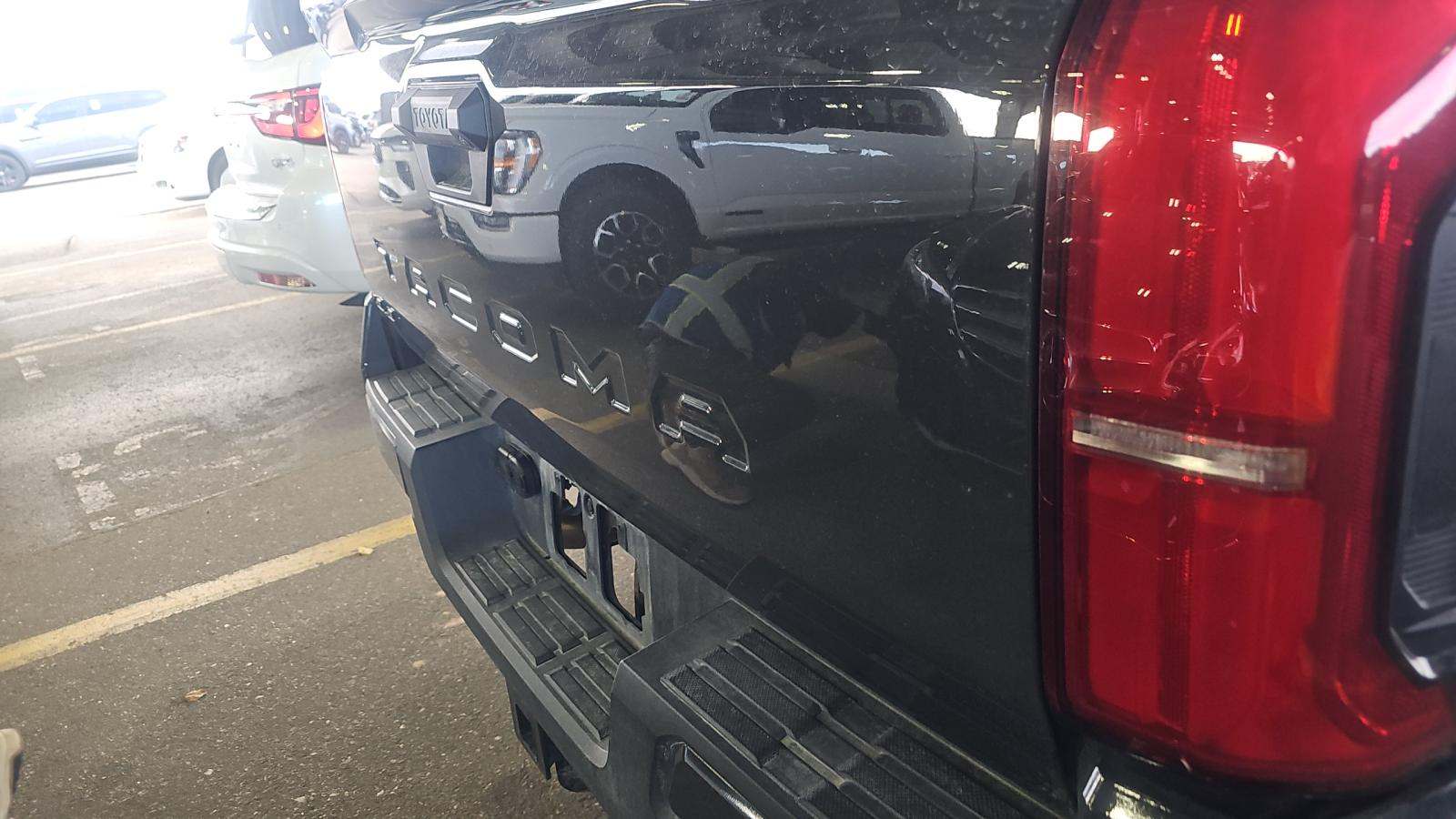 2025 Toyota Tacoma TRD Off-Road AWD