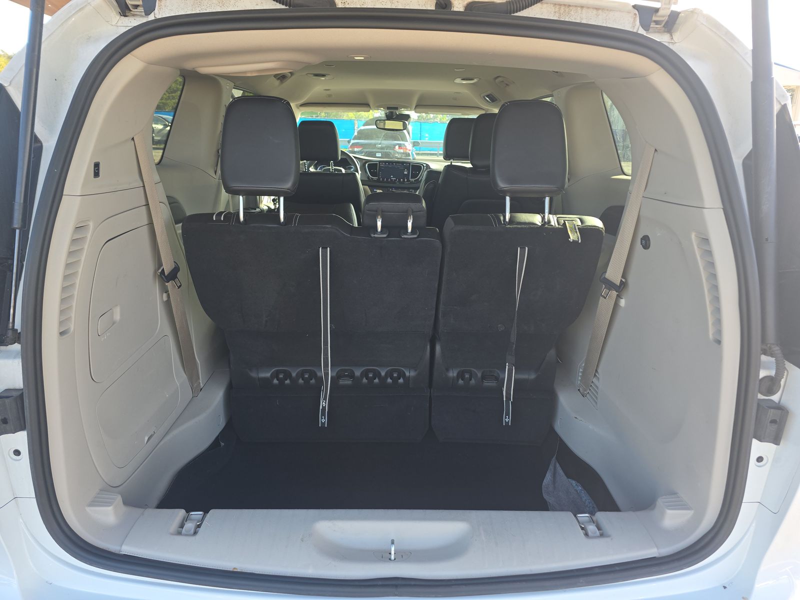 2024 Chrysler Pacifica Hybrid Select FWD